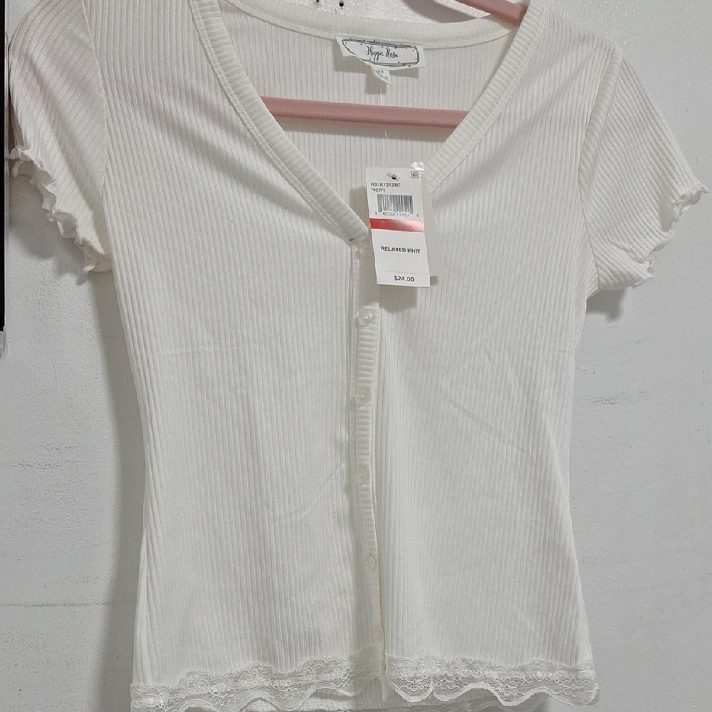 Hippie Rose White Ribbed Button-Up Blouse
